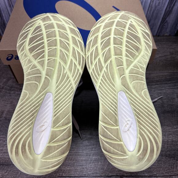 ASICS Gel-Cumulus 27 Women's Running Shoes Size 8 USED- Mineral Beige/yellow - Picture 7 of 9